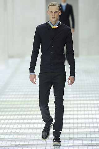 Prada / - 2011