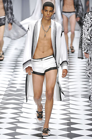Versace / - 2011