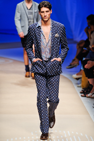 Etro / - 2012