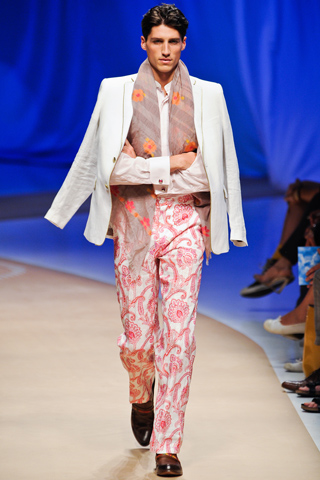 Etro / - 2012