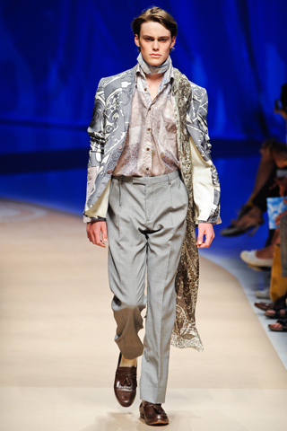 Etro / - 2012