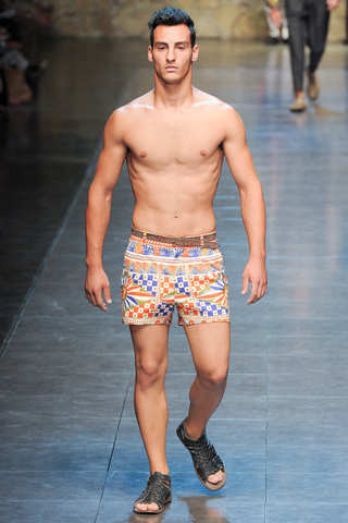 Dolce & Gabbana / - 2013