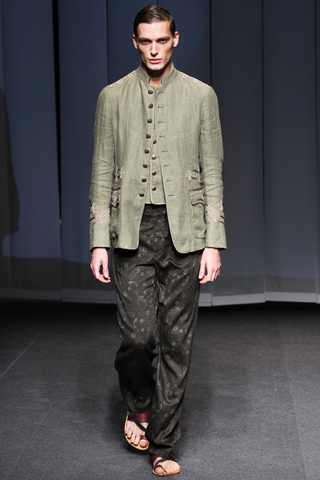 Etro / - 2013