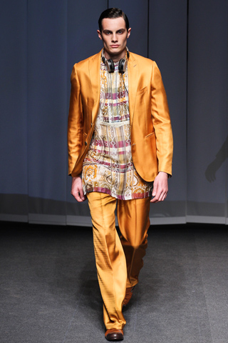Etro / - 2013