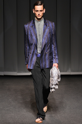 Etro / - 2013