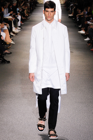 Givenchy / - 2013