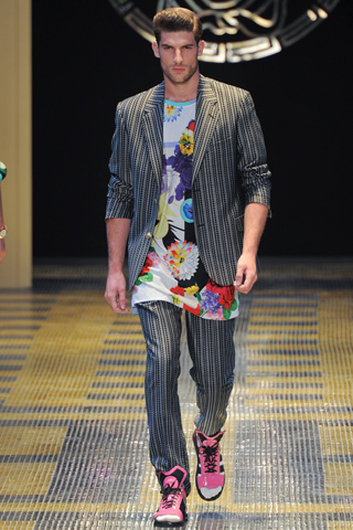 Versace / - 2013