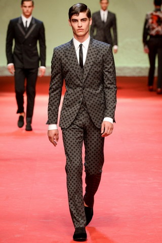 Dolce & Gabbana / - 2015