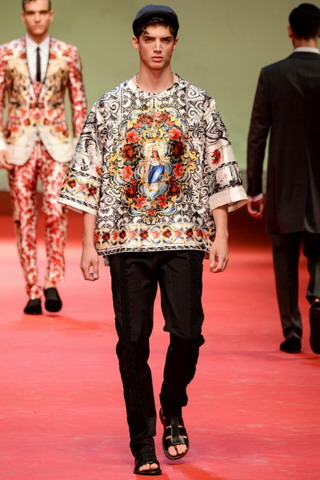 Dolce & Gabbana / - 2015