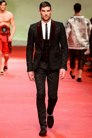 Dolce & Gabbana / - 2015