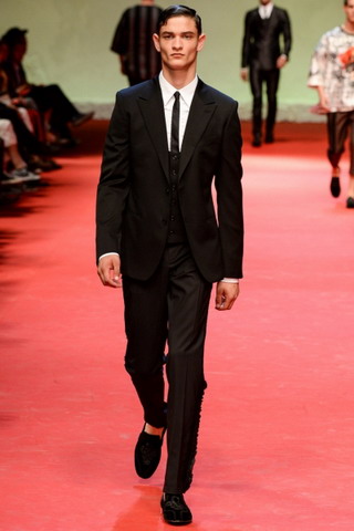 Dolce & Gabbana / - 2015