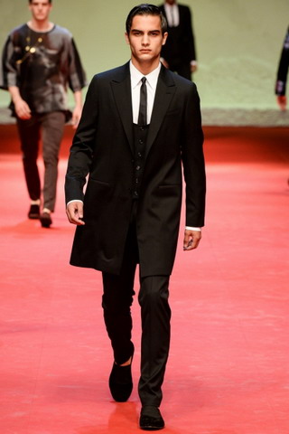 Dolce & Gabbana / - 2015