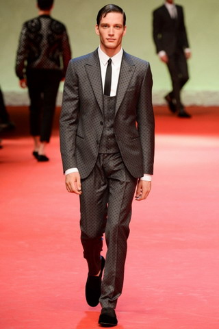 Dolce & Gabbana / - 2015