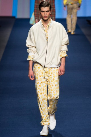 Etro / - 2015