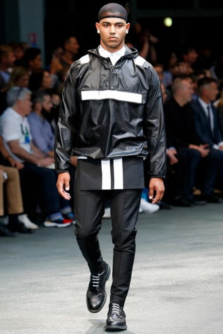 Givenchy / - 2015