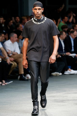 Givenchy / - 2015