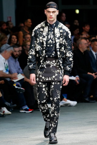 Givenchy / - 2015