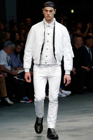 Givenchy / - 2015