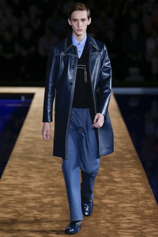 Prada / - 2015