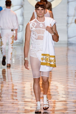 Versace / - 2015